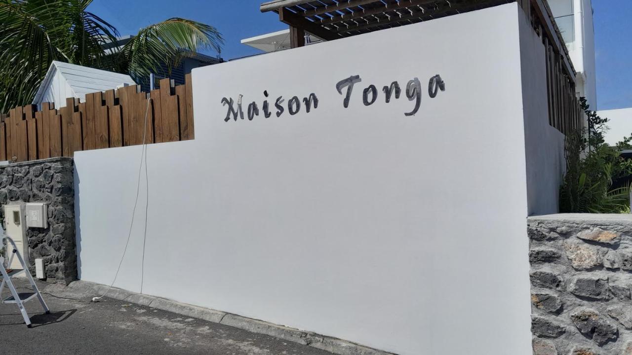 סן-פייר Maison Tonga Piscine /Jacuzzi Chambre De Luxe מראה חיצוני תמונה